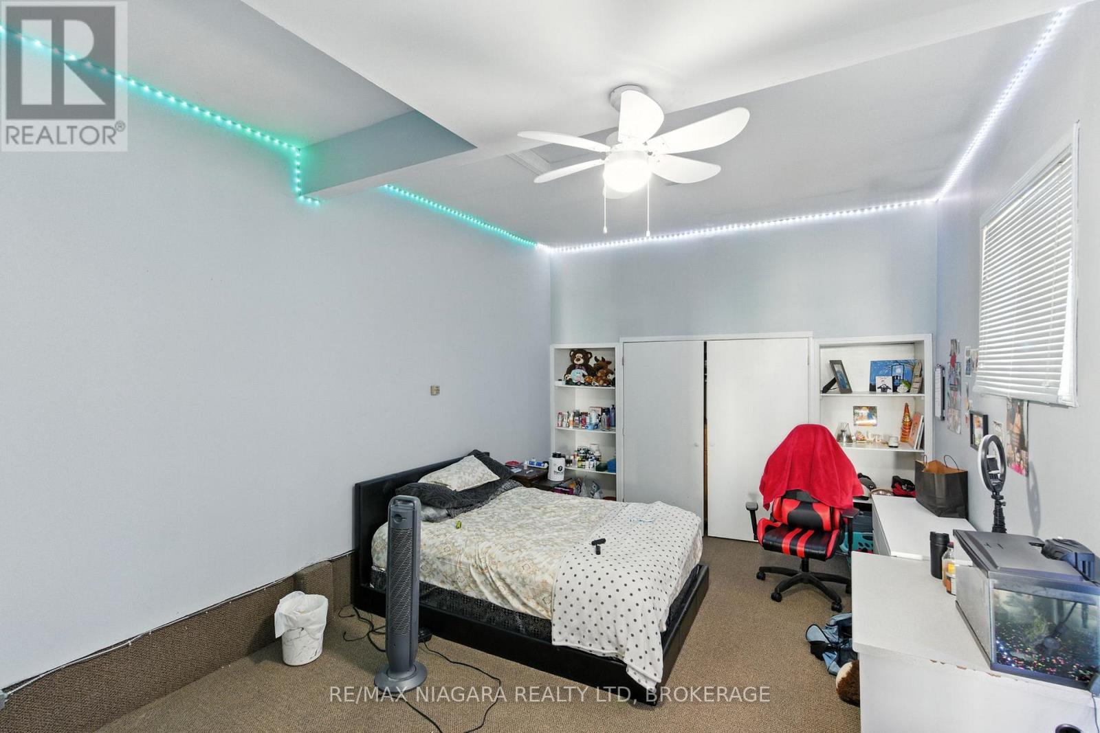 127 Devine Crescent, Thorold, Ontario  L2V 5A5 - Photo 23 - X12425561