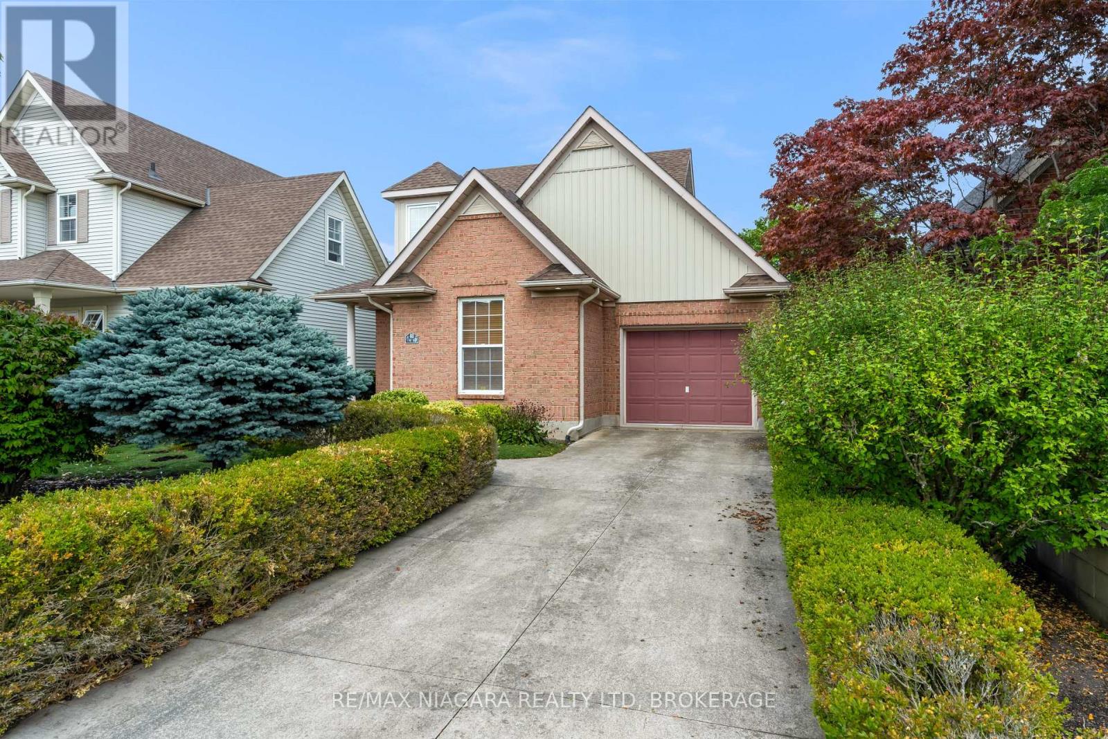 40 Frontier Drive, Niagara-On-The-Lake, Ontario  L0S 1J0 - Photo 2 - X12425600