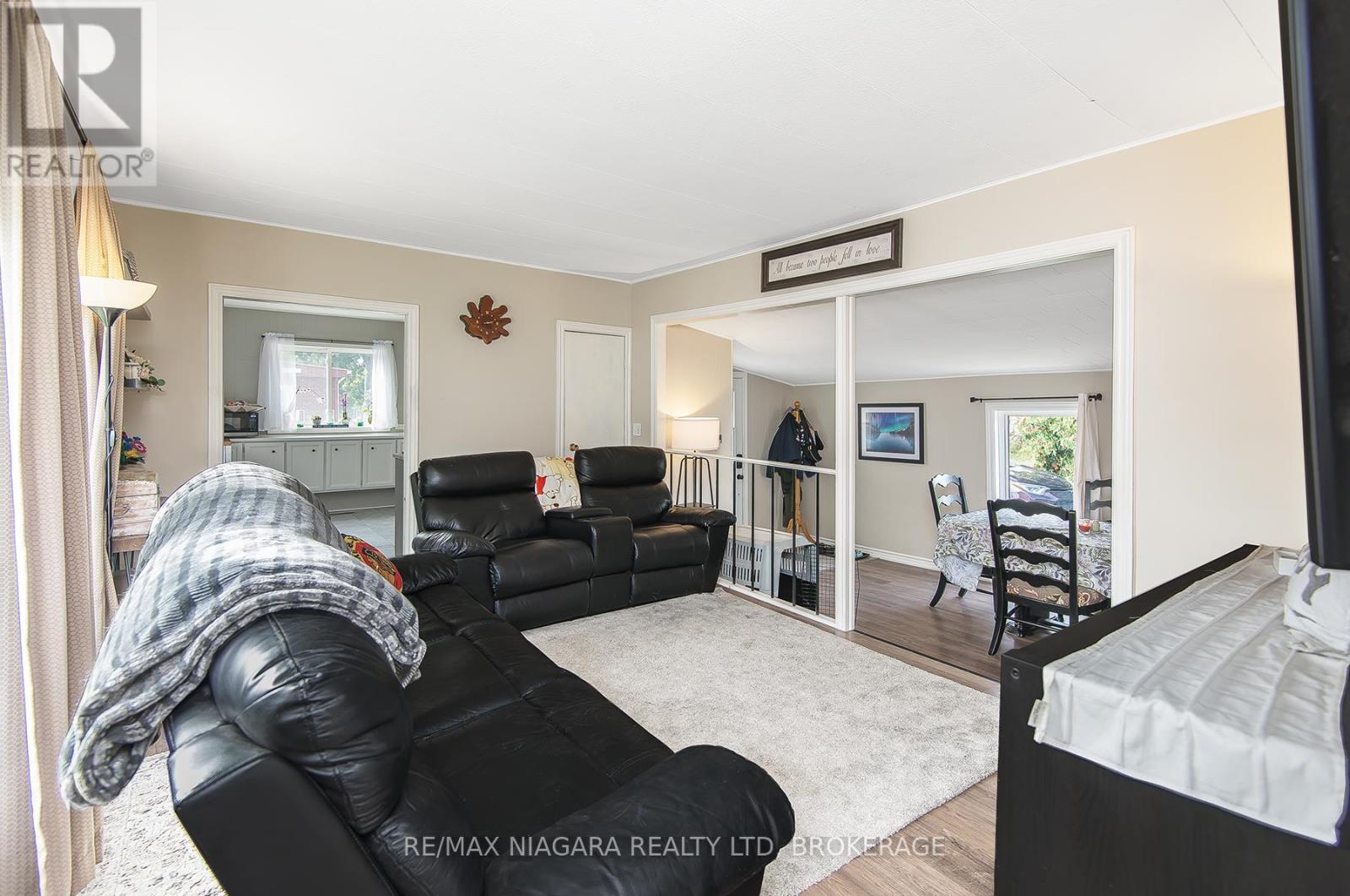 4599 Abigail Lane, Lincoln, Ontario  L3J 0W1 - Photo 8 - X12425918