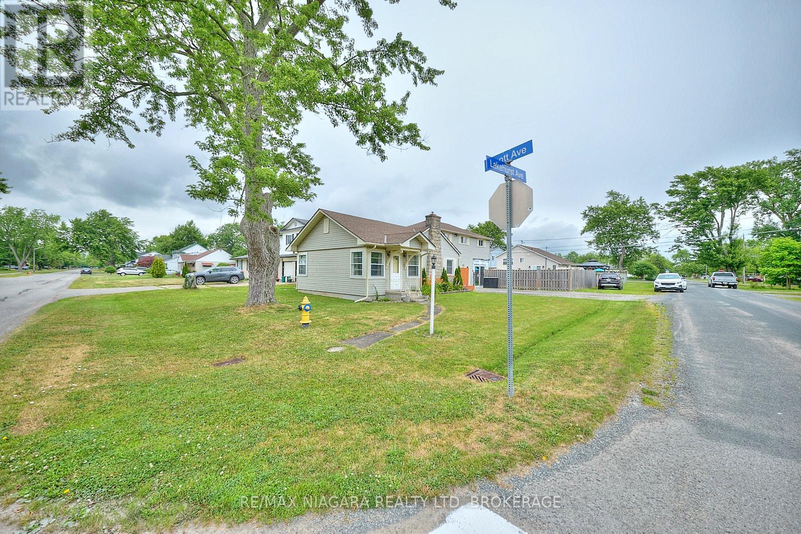 1444 Lakehurst Avenue, Fort Erie, Ontario  L2A 3A3 - Photo 35 - X12426831