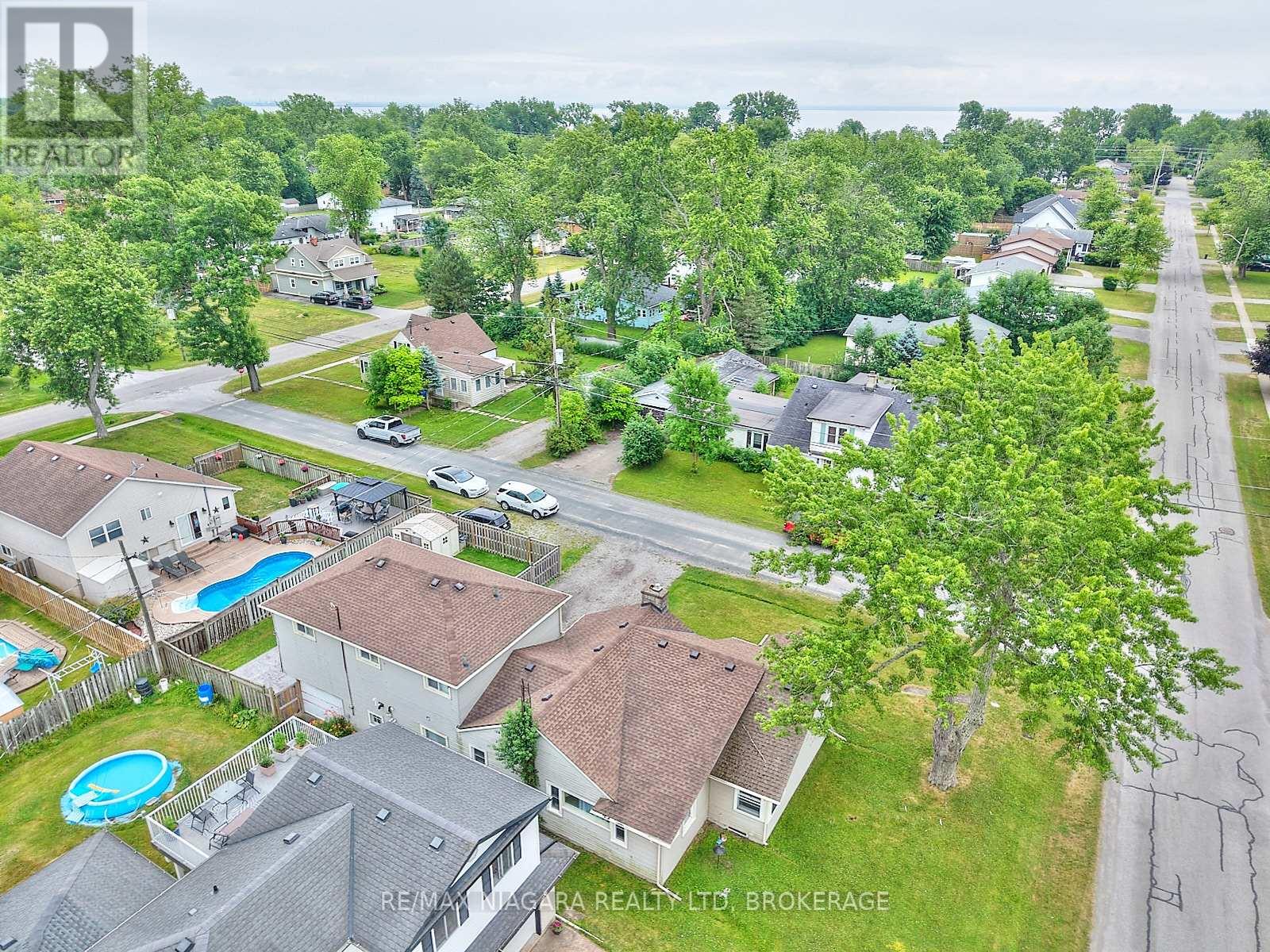 1444 Lakehurst Avenue, Fort Erie, Ontario  L2A 3A3 - Photo 40 - X12426831