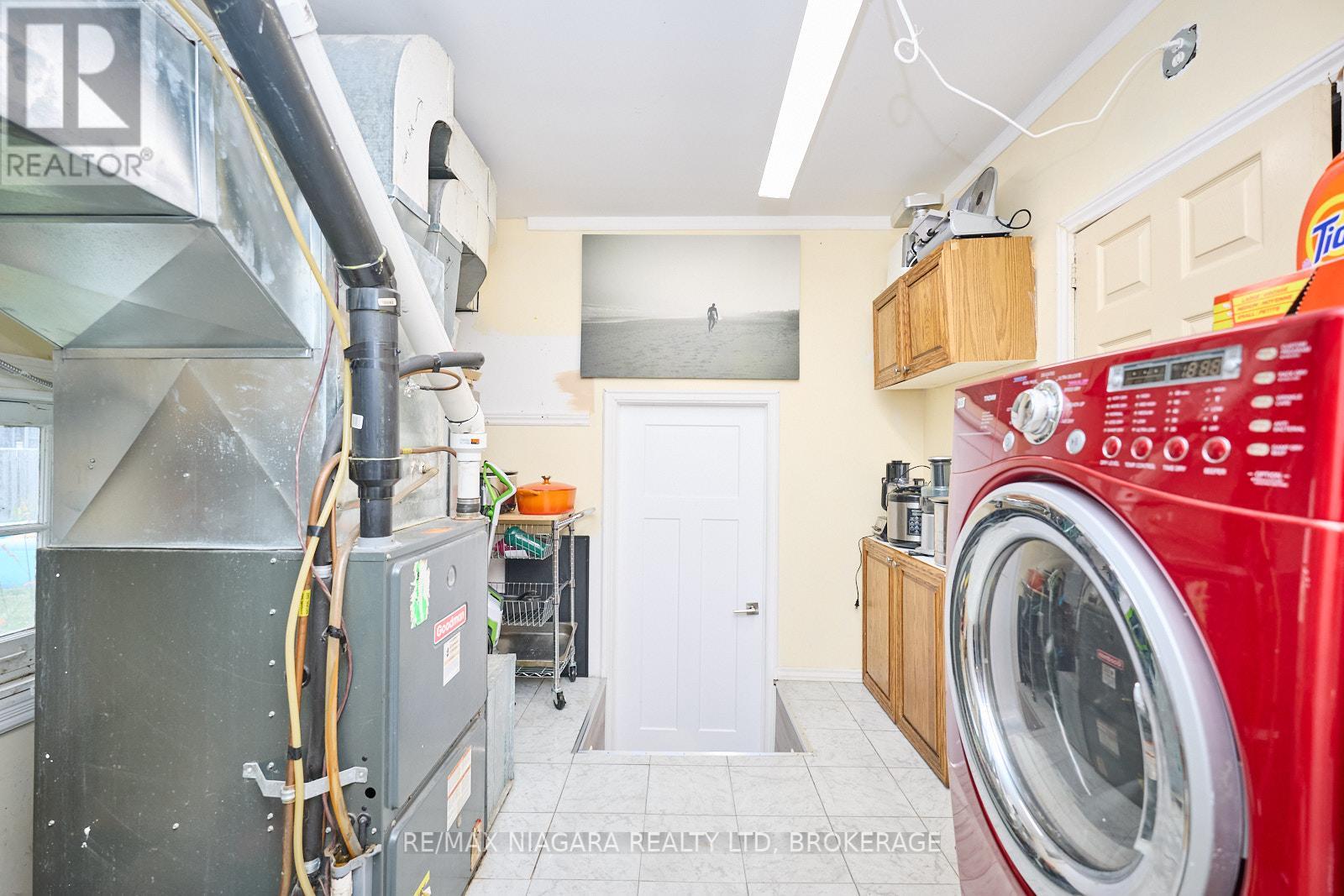 1444 Lakehurst Avenue, Fort Erie, Ontario  L2A 3A3 - Photo 7 - X12426831