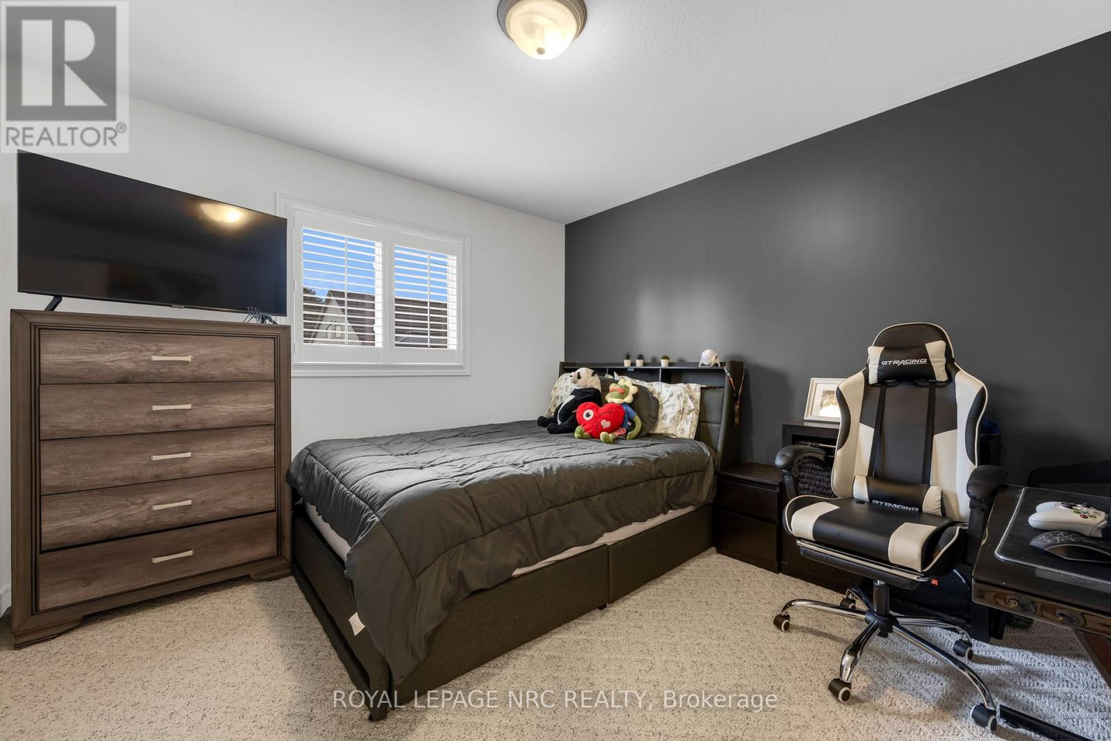 10 Montrose Street, St. Catharines, Ontario  L2S 4A7 - Photo 14 - X12426953