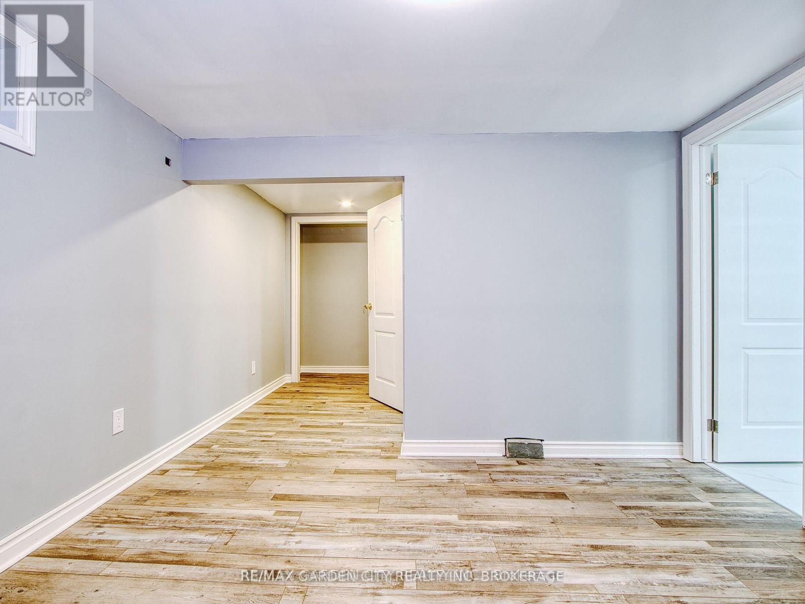 101 Masterson Avenue, St. Catharines, Ontario  L2T 3P8 - Photo 14 - X12427702