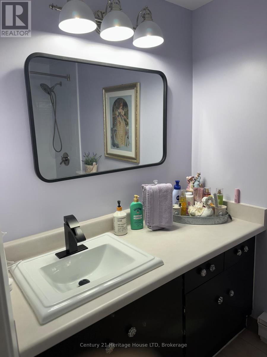 103b - 200 Hwy 20 W Road, Pelham, Ontario  L3E 0V7 - Photo 27 - X12427996