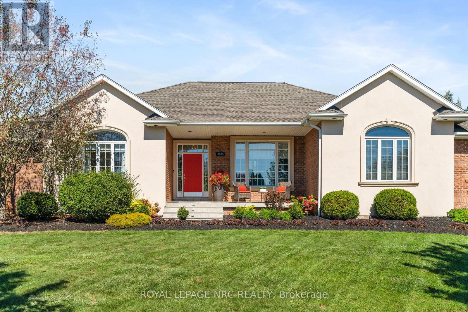 3505 Matthews Drive, Niagara Falls, Ontario  L2H 2Z4 - Photo 3 - X12428233