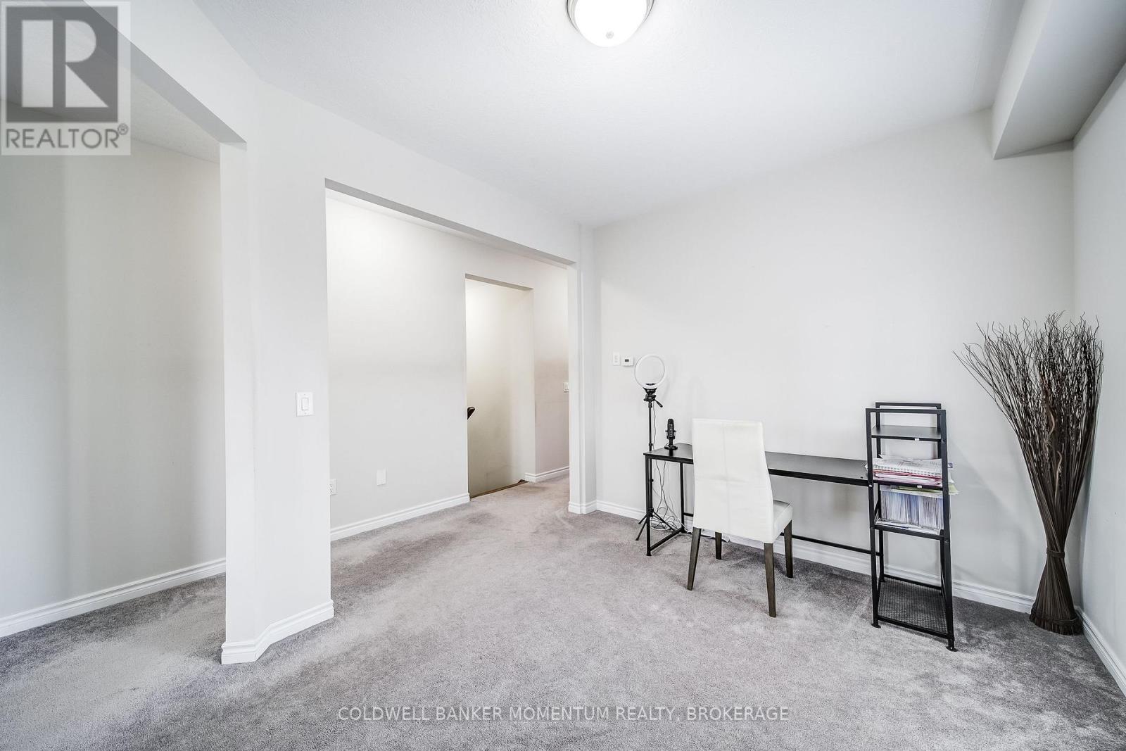 139 Isabella Drive, Orillia, Ontario  L3V 8K7 - Photo 8 - S12428641