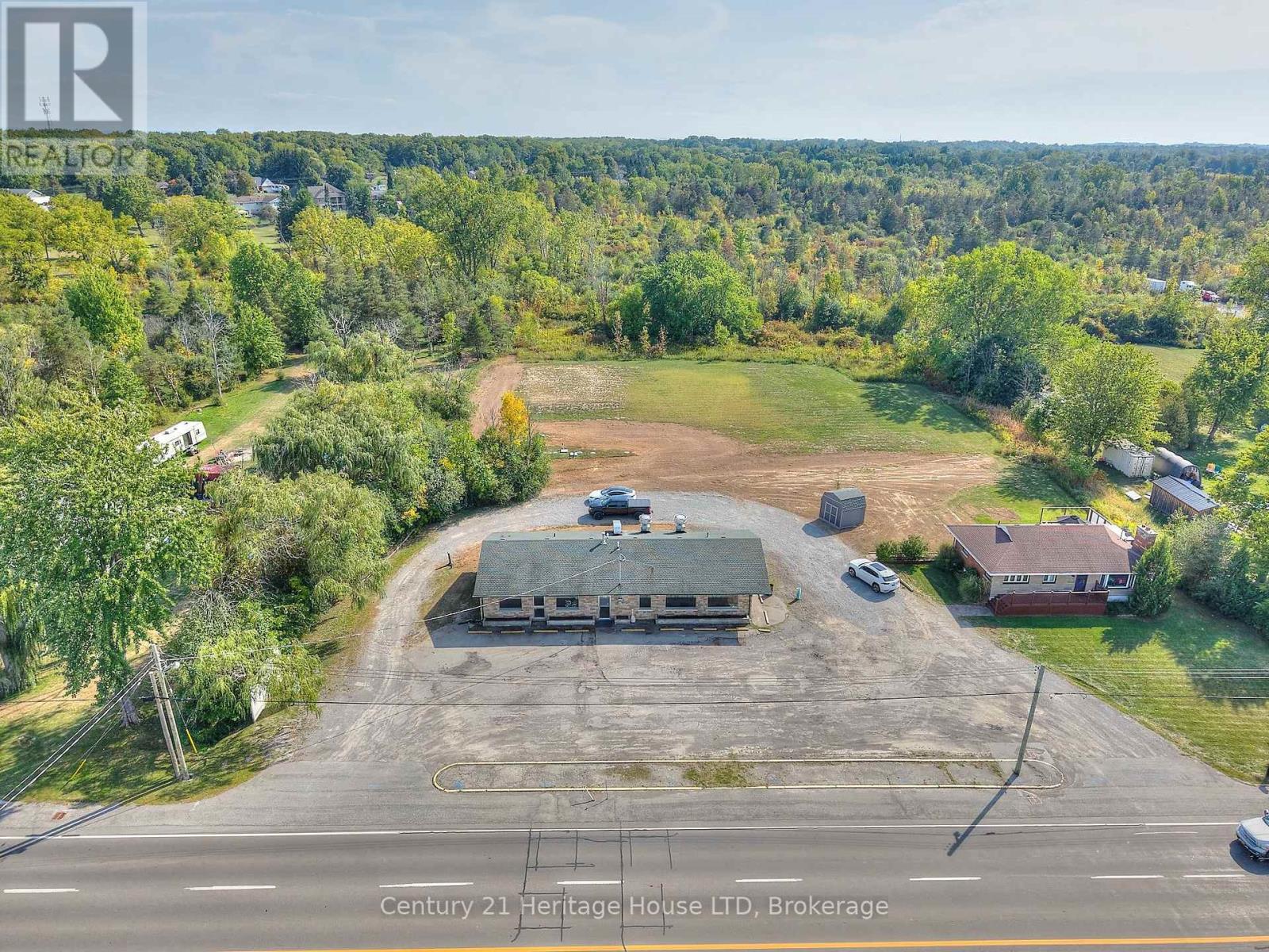 3551 Garrison Road, Fort Erie, Ontario  L0S 1N0 - Photo 17 - X12429567