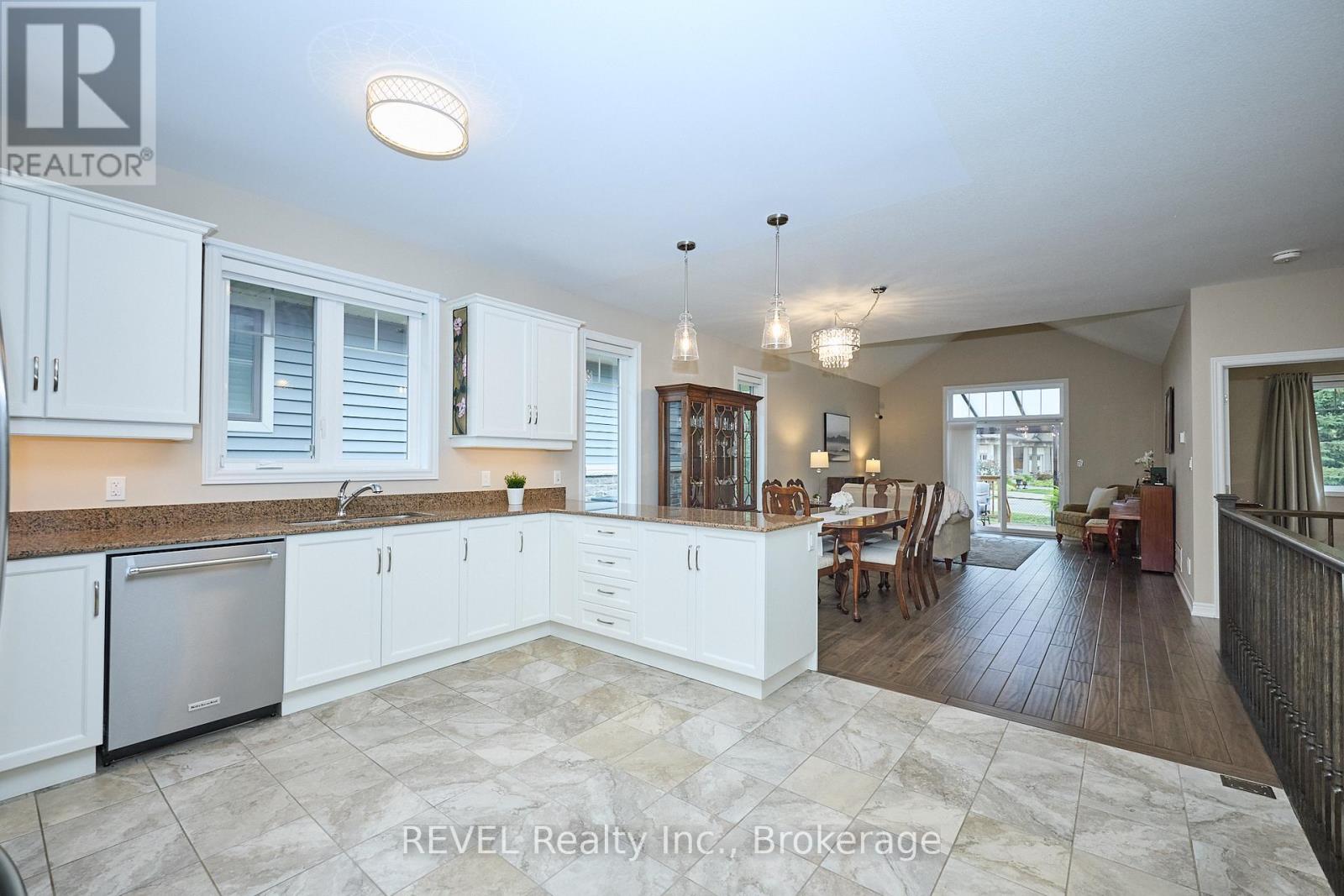 6 - 2848 King Street, Lincoln, Ontario  L0R 1S0 - Photo 8 - X12429733