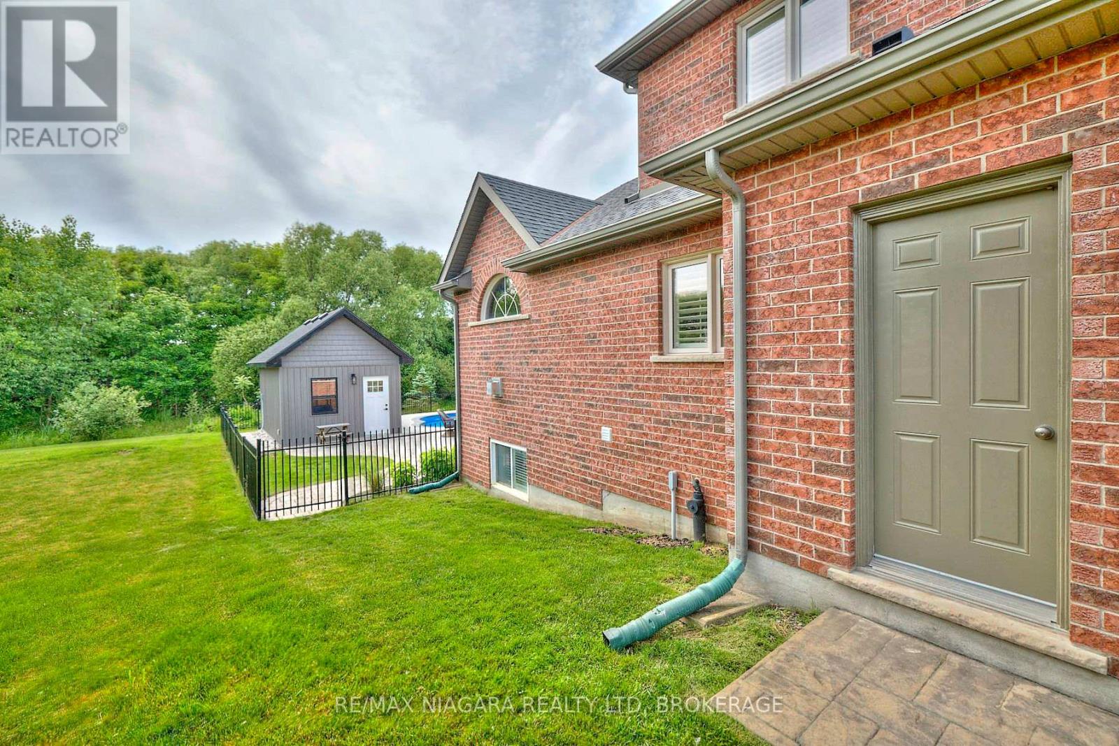 507 Carrie Avenue, Fort Erie, Ontario  L0S 1N0 - Photo 39 - X12430324