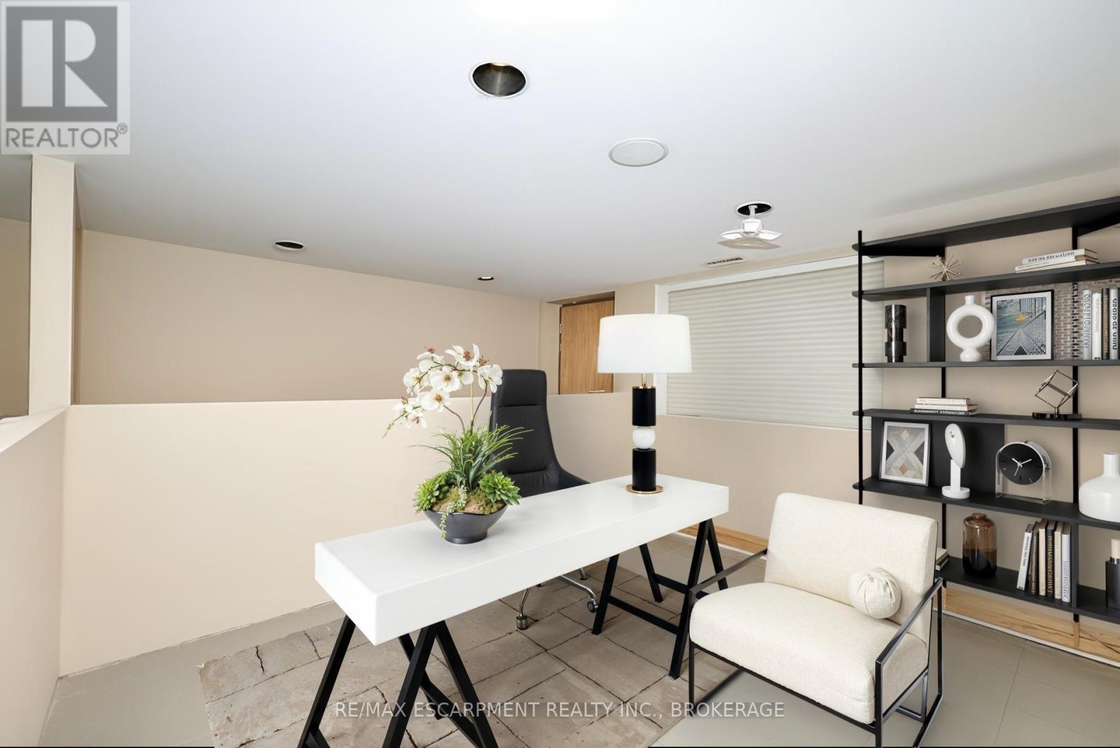 4915 King Street, Lincoln, Ontario  L0R 1B0 - Photo 24 - X12430560