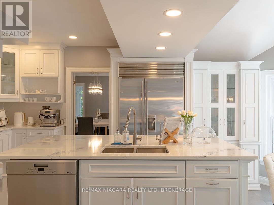 10187 Lakeshore Road W, Wainfleet, Ontario  L3K 5V4 - Photo 12 - X12430583