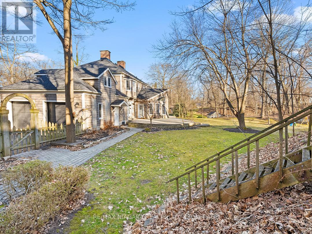 10187 Lakeshore Road W, Wainfleet, Ontario  L3K 5V4 - Photo 2 - X12430583