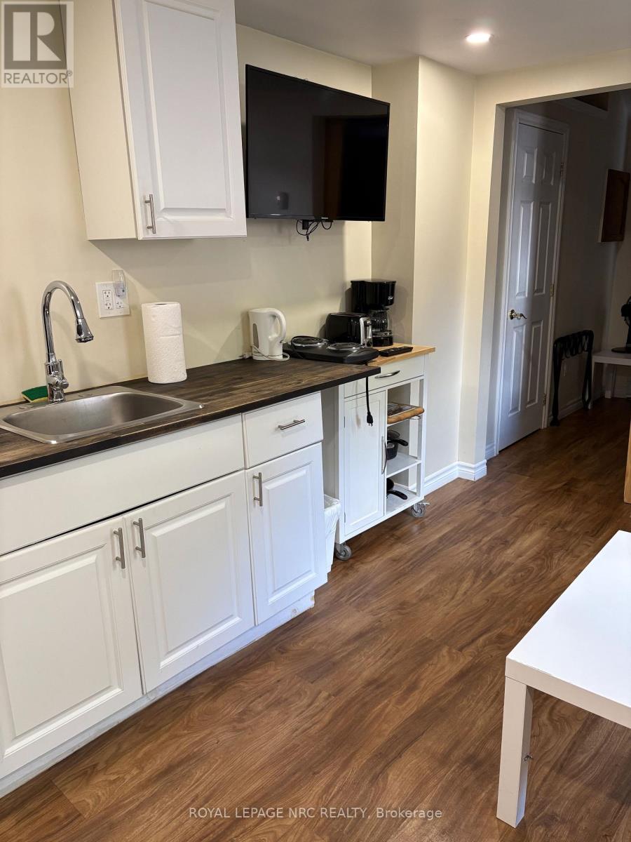 375 Almond Lane, St. Catharines, Ontario  L2T 1B9 - Photo 12 - X12430652