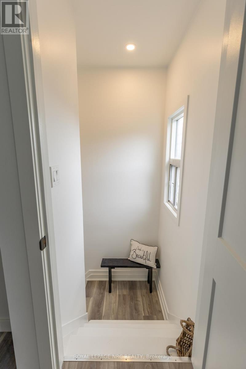 248 Bell Street, Port Colborne, Ontario  L3K 1J4 - Photo 19 - X12431907