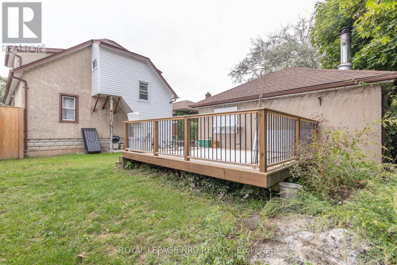 248 Bell Street, Port Colborne, Ontario  L3K 1J4 - Photo 5 - X12431907