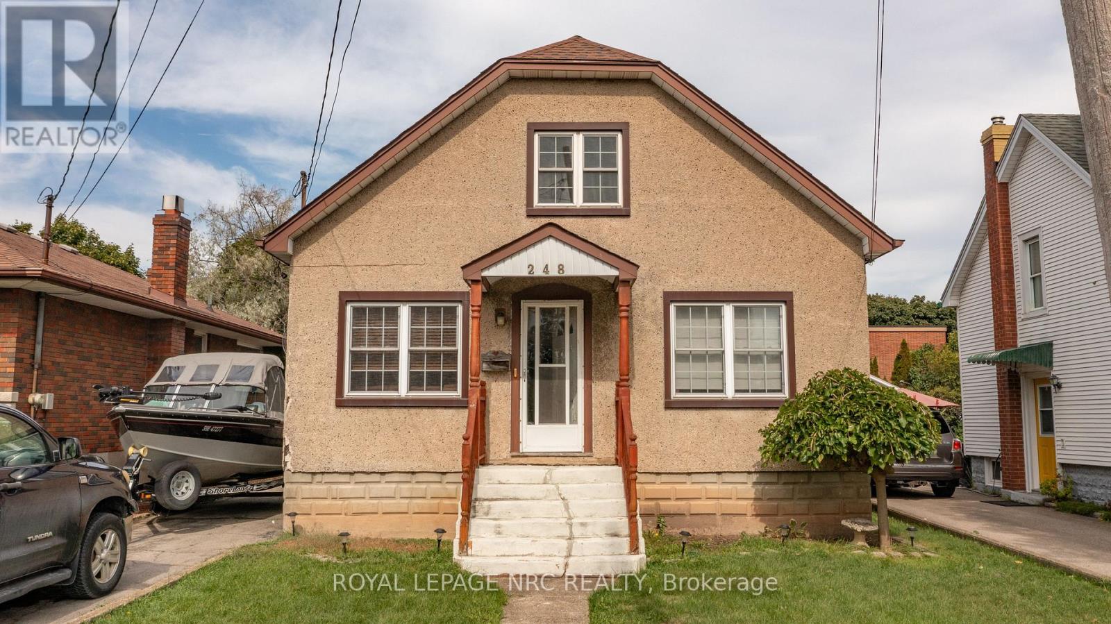 248 Bell Street, Port Colborne, Ontario  L3K 1J4 - Photo 2 - X12432180