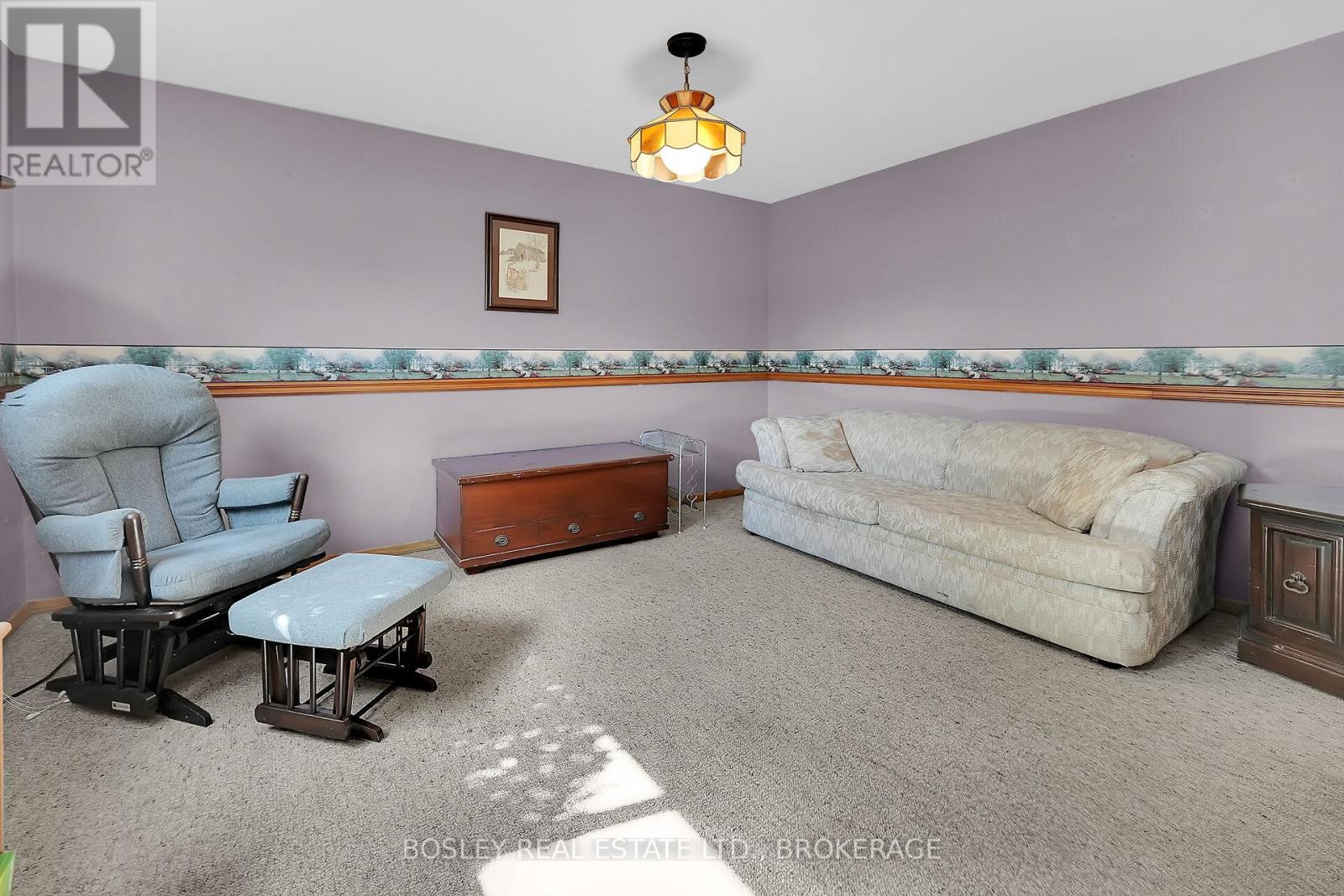 25 Lawrence Drive, Thorold, Ontario  L2V 2X6 - Photo 21 - X12432339