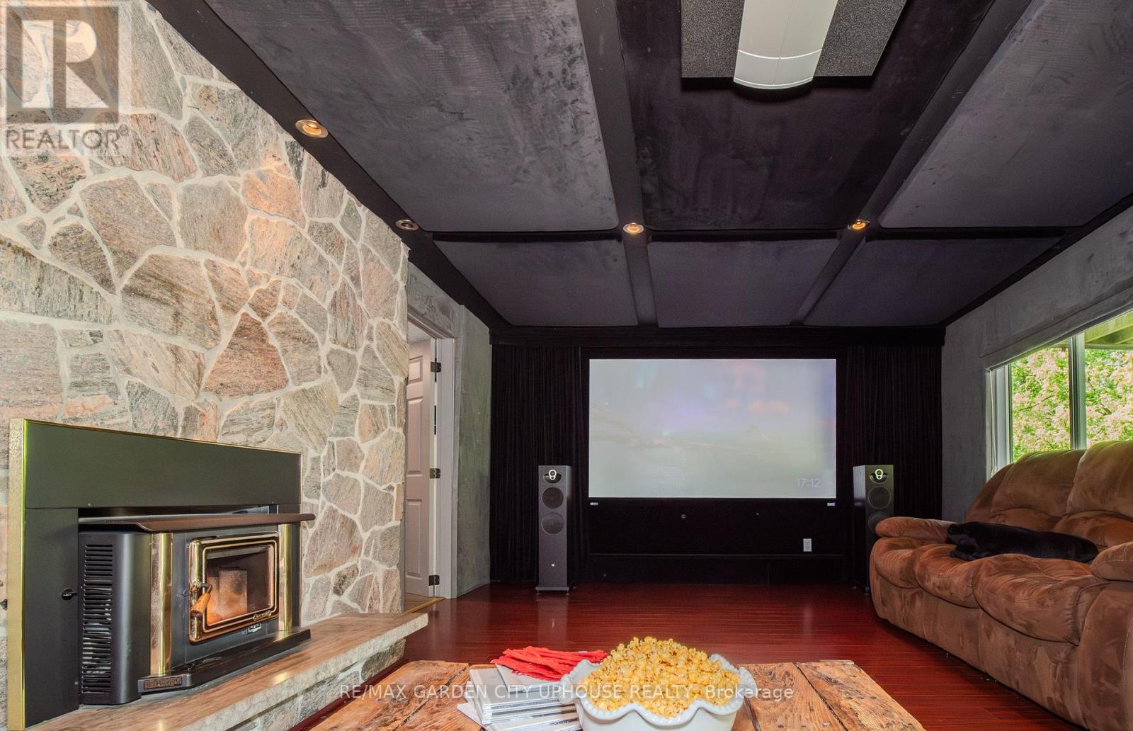 3197 Ninth Street, St. Catharines, Ontario  L2R 6P7 - Photo 16 - X12432844