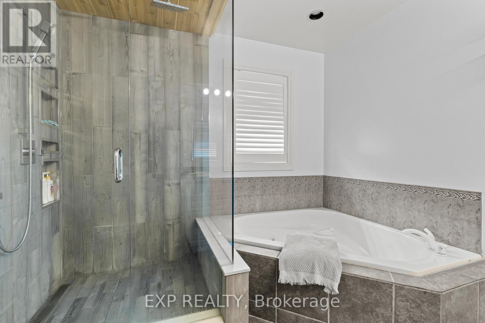 353 South Pelham Road, Welland, Ontario  L3B 5N8 - Photo 19 - X12433097