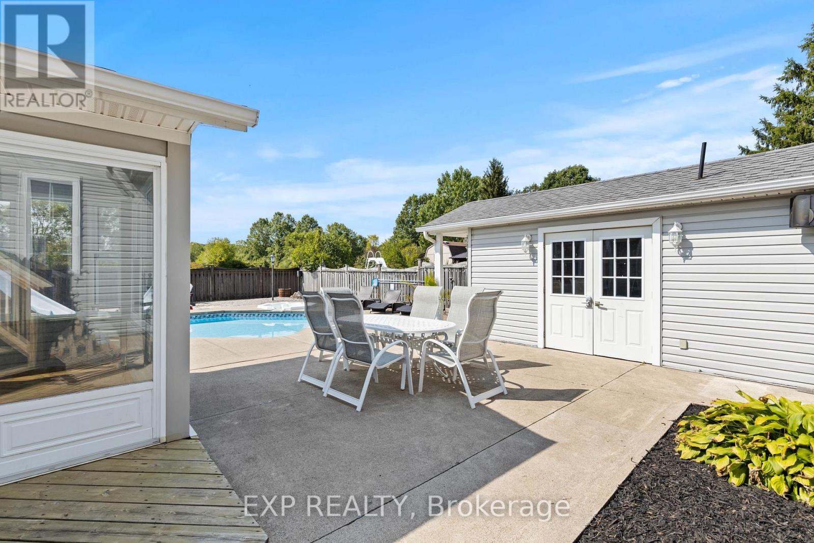 353 South Pelham Road, Welland, Ontario  L3B 5N8 - Photo 37 - X12433097