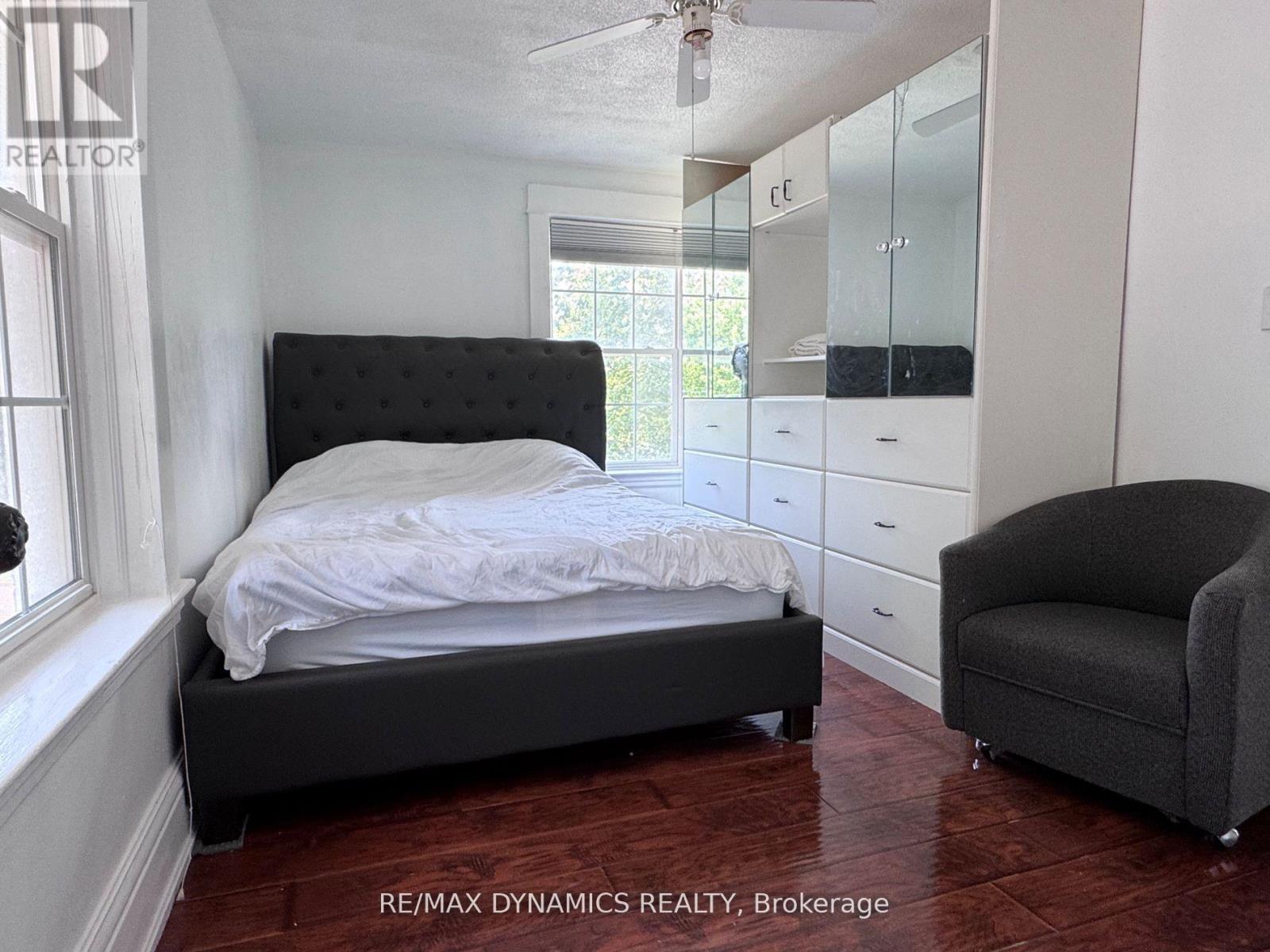 5463 Palmer Avenue, Niagara Falls, Ontario  L2E 3V2 - Photo 20 - X12433990