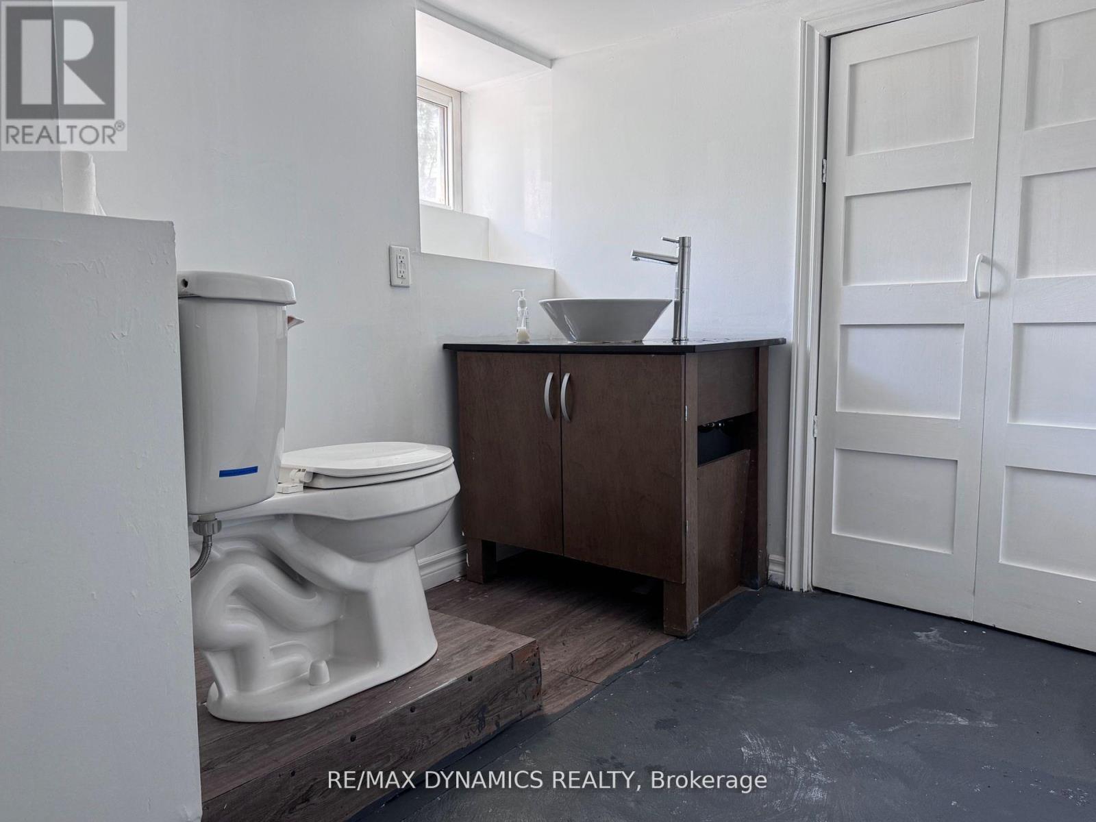 5463 Palmer Avenue, Niagara Falls, Ontario  L2E 3V2 - Photo 22 - X12433990