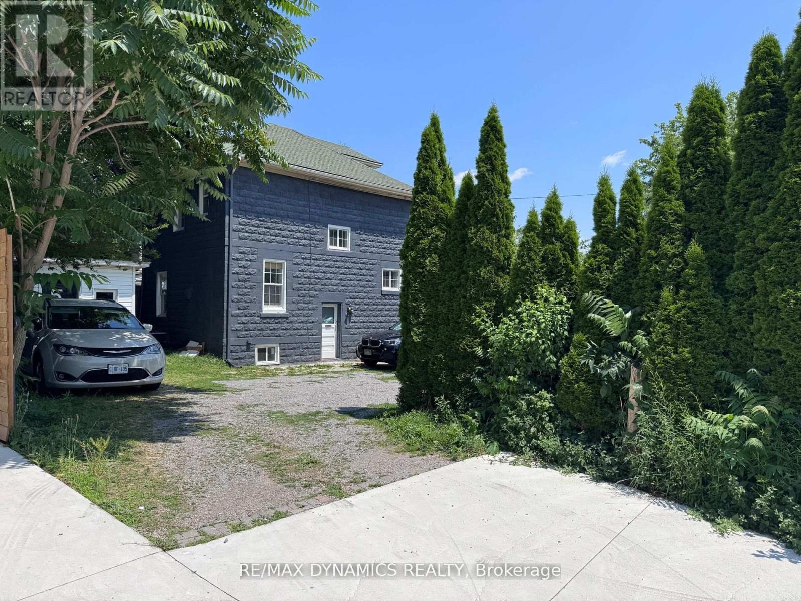 5463 Palmer Avenue, Niagara Falls, Ontario  L2E 3V2 - Photo 6 - X12433990