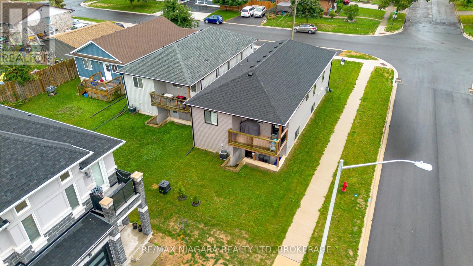 43 Sauer Avenue, Welland, Ontario  L3B 0C7 - Photo 33 - X12434312