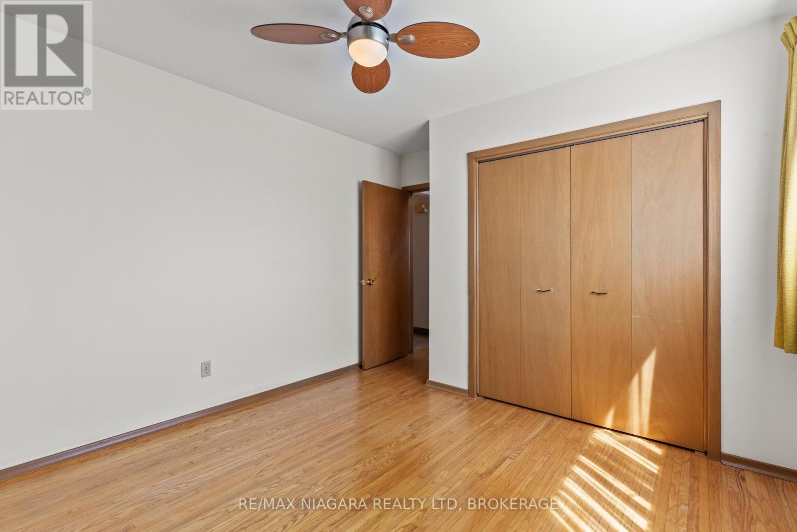 6628 Argyll Crescent, Niagara Falls, Ontario  L2G 5E7 - Photo 21 - X12435324