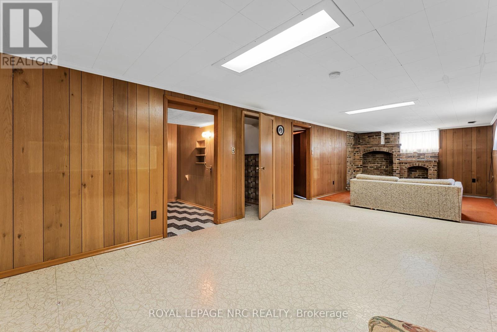 269 Rainbow Drive, Hamilton, Ontario  L8K 4G3 - Photo 30 - X12436332