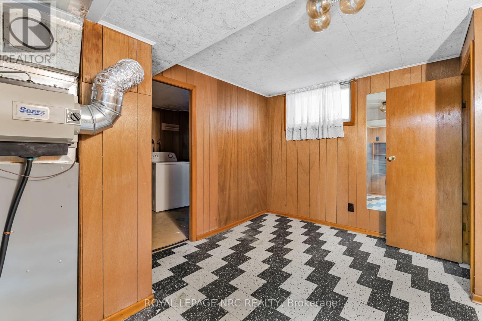 269 Rainbow Drive, Hamilton, Ontario  L8K 4G3 - Photo 34 - X12436332