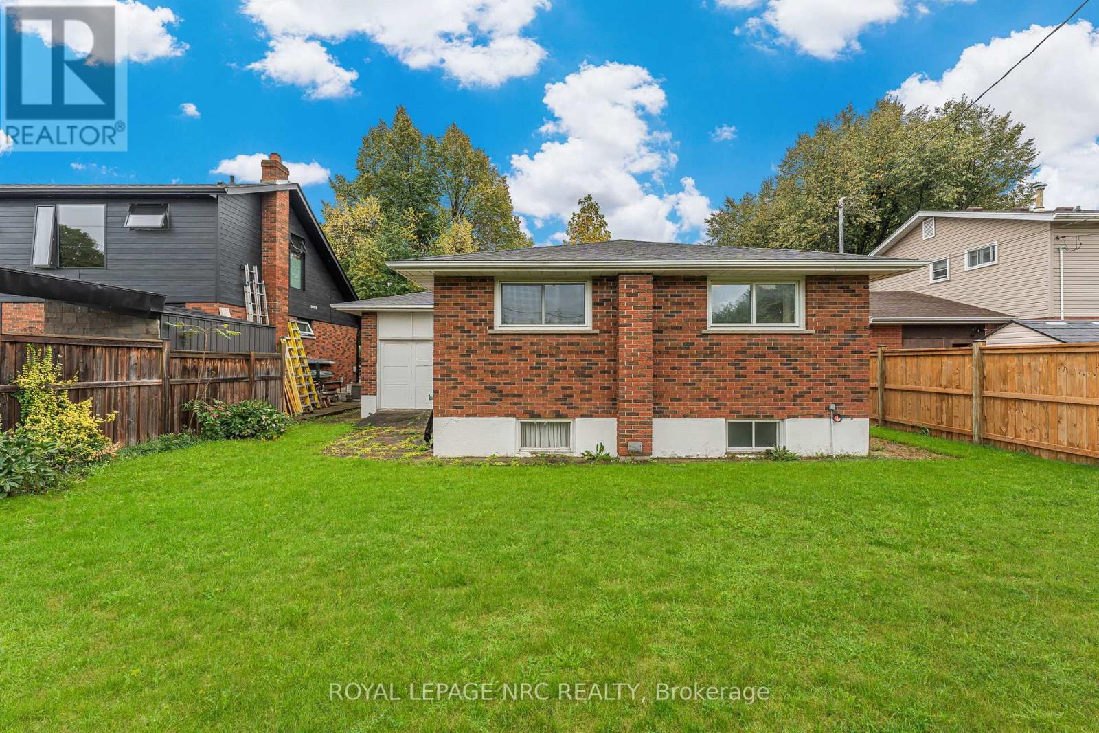 269 Rainbow Drive, Hamilton, Ontario  L8K 4G3 - Photo 42 - X12436332