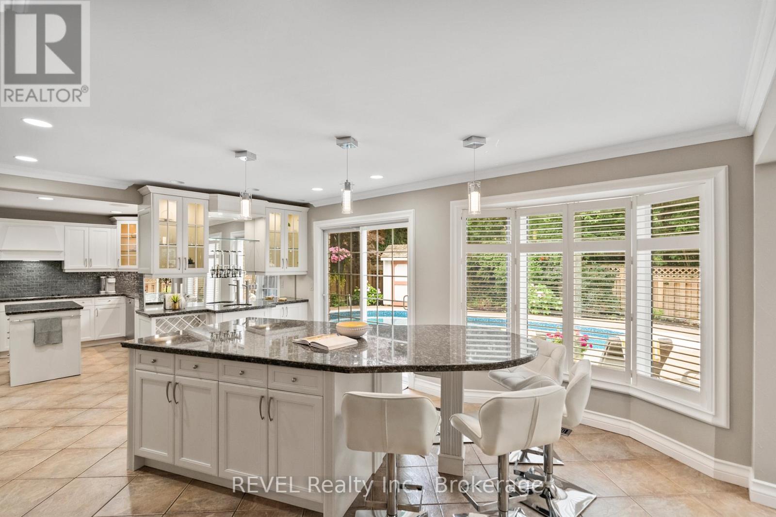 78 Sovereign Drive, St. Catharines, Ontario  L2T 1Z7 - Photo 13 - X12436459