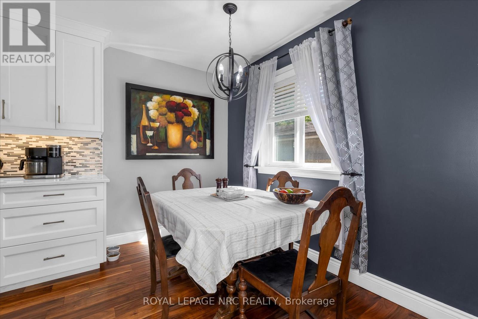 442 Bunting Road, St. Catharines, Ontario  L2M 3Z4 - Photo 6 - X12436713