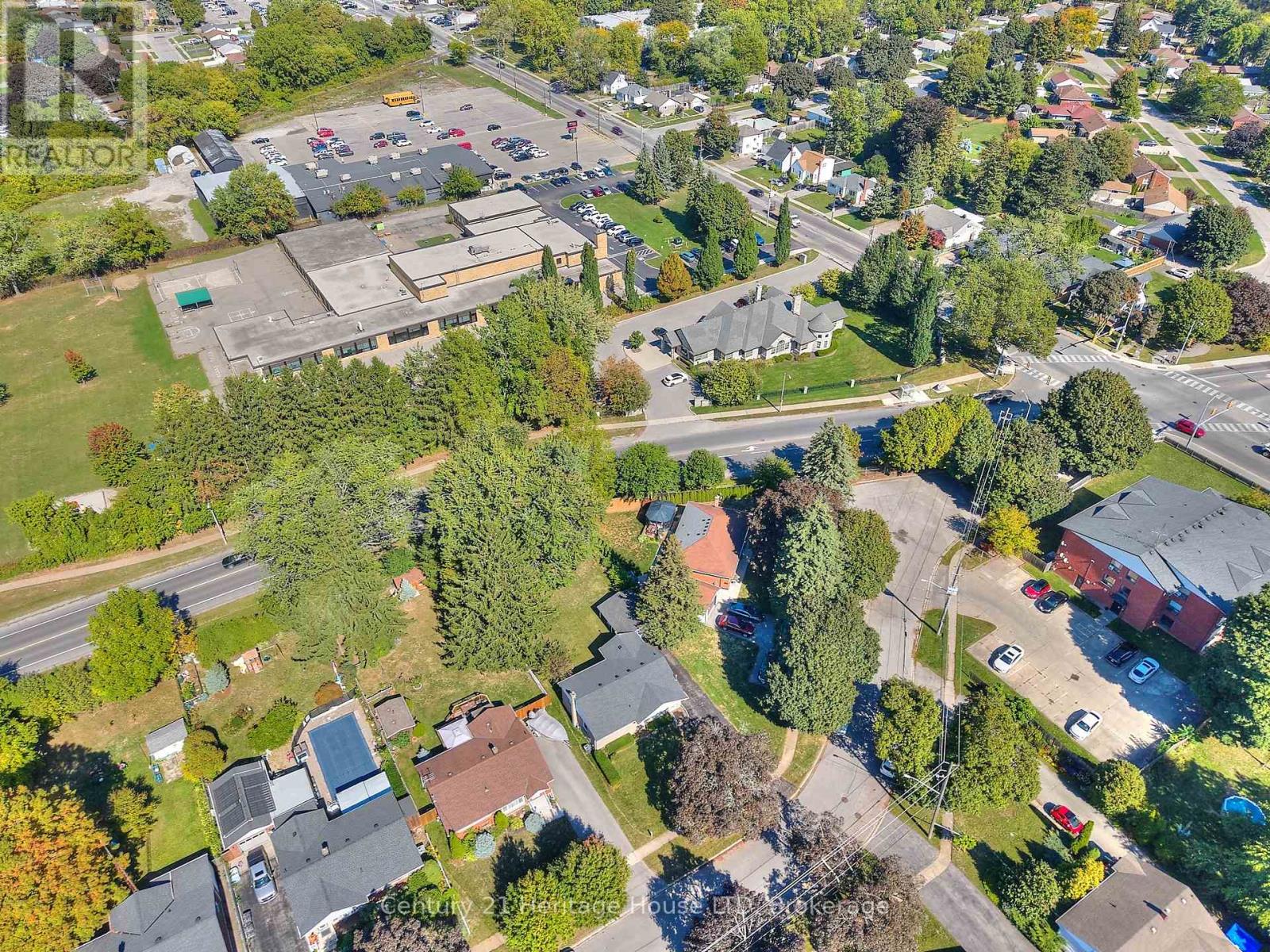 6281 Burdette Drive, Niagara Falls, Ontario  L2E 5H1 - Photo 32 - X12436995