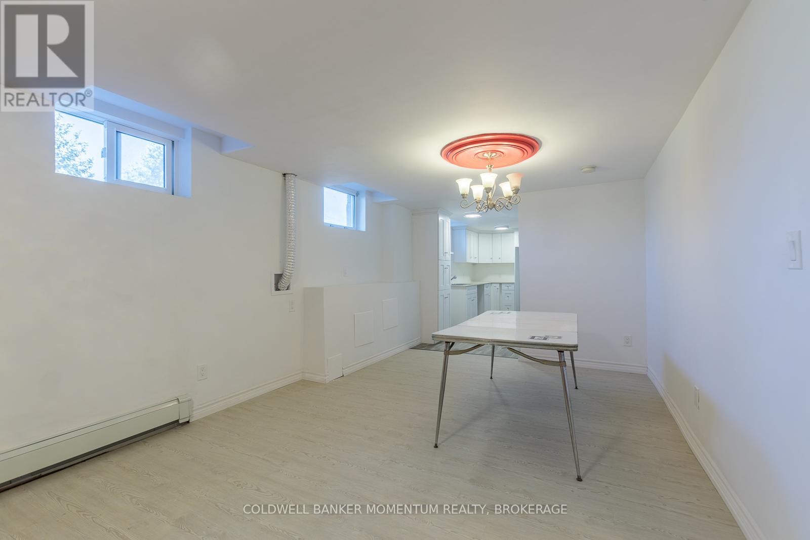 2 Foley Crescent, Thorold, Ontario  L2V 2K8 - Photo 20 - X12437085