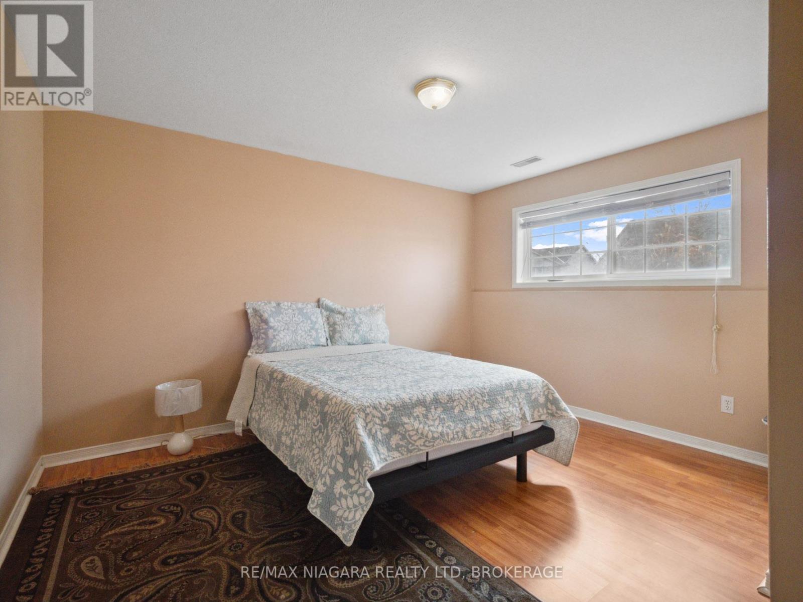 3564 Hill Street, Fort Erie, Ontario  L0S 1S0 - Photo 14 - X12437264