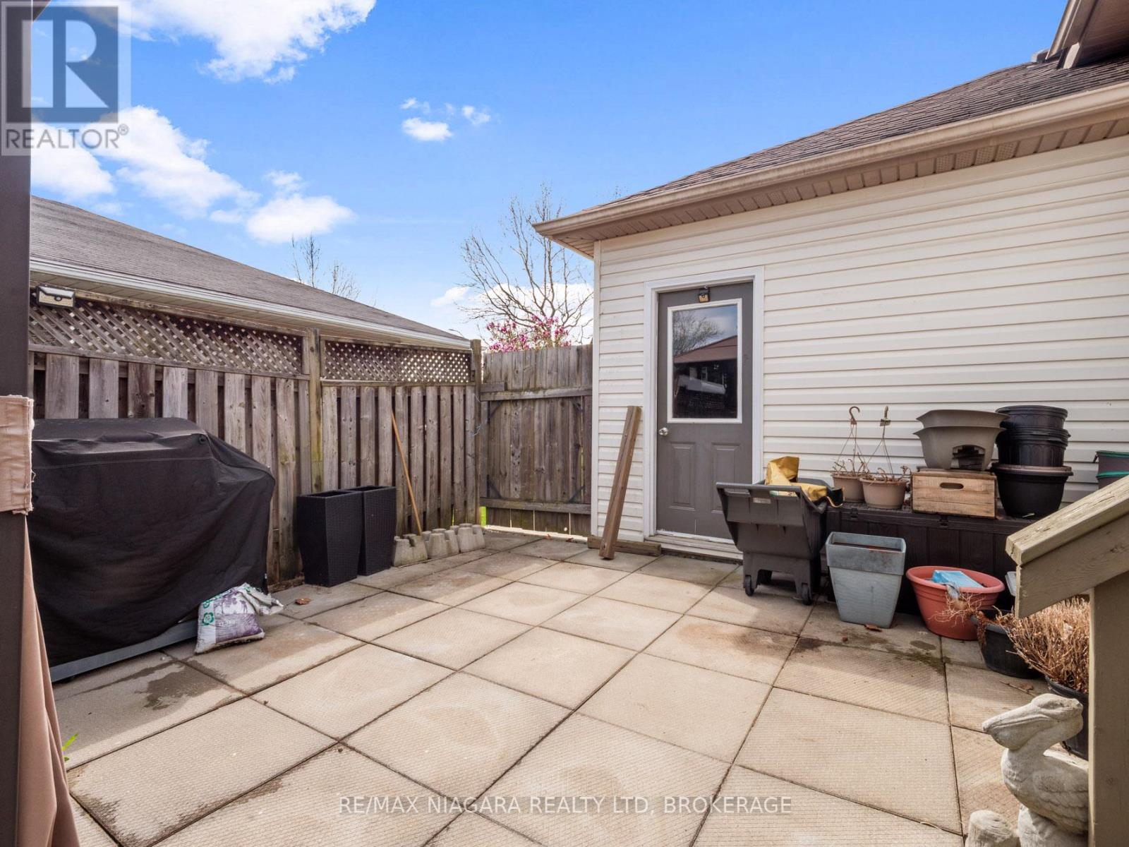 3564 Hill Street, Fort Erie, Ontario  L0S 1S0 - Photo 28 - X12437264