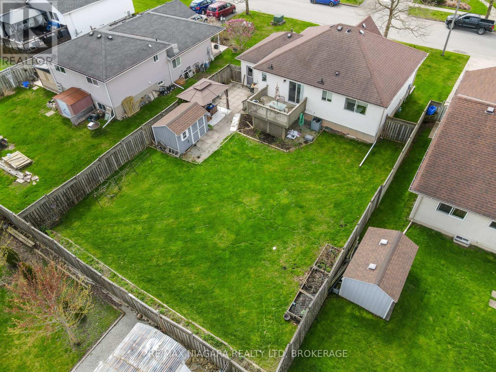 3564 Hill Street, Fort Erie, Ontario  L0S 1S0 - Photo 30 - X12437264