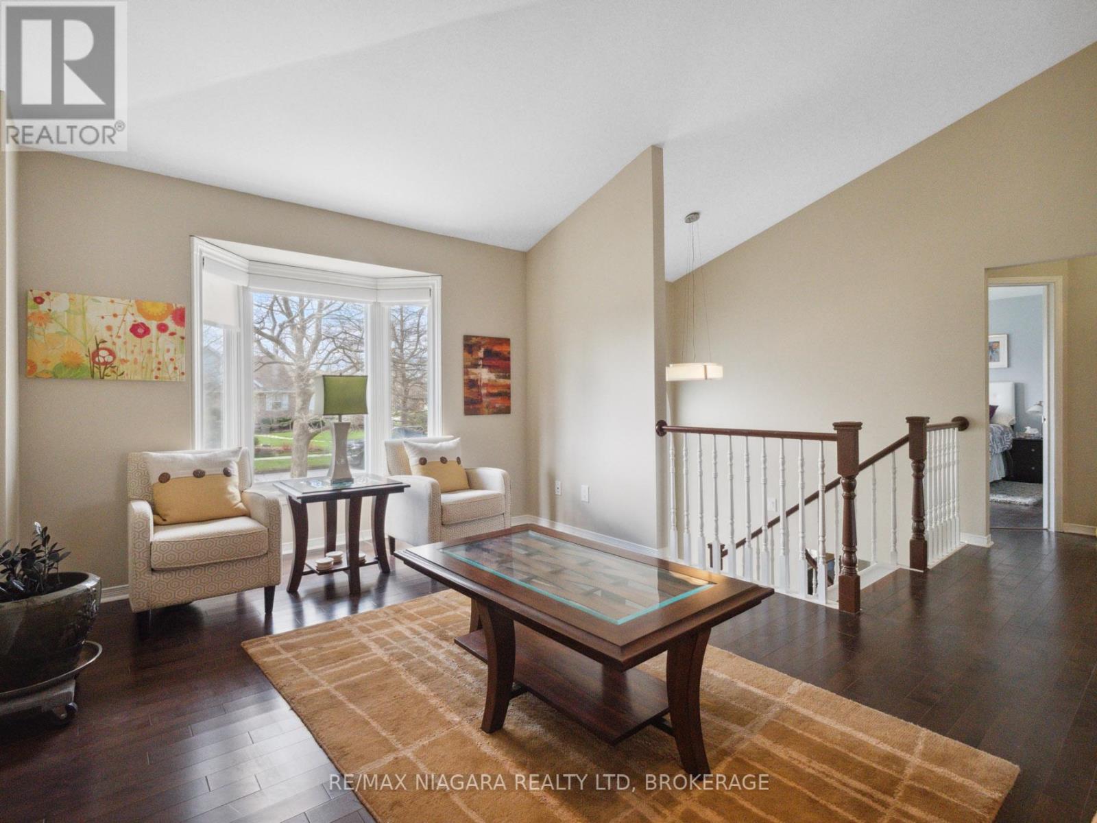 3564 Hill Street, Fort Erie, Ontario  L0S 1S0 - Photo 5 - X12437264