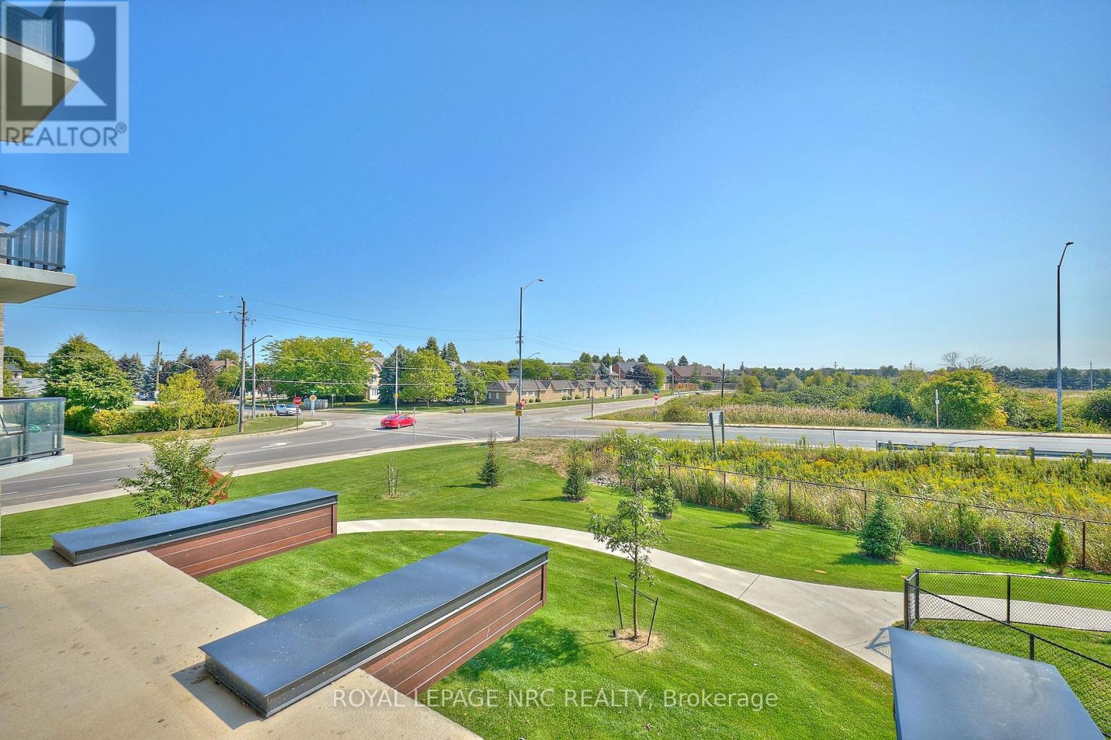 221 - 600 North Service Road, Hamilton, Ontario  L8E 0L2 - Photo 22 - X12438189