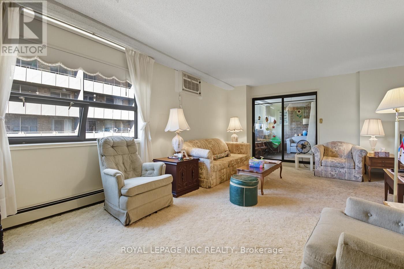 401 - 141 Church Street, St. Catharines, Ontario  L2R 7L7 - Photo 14 - X12438249