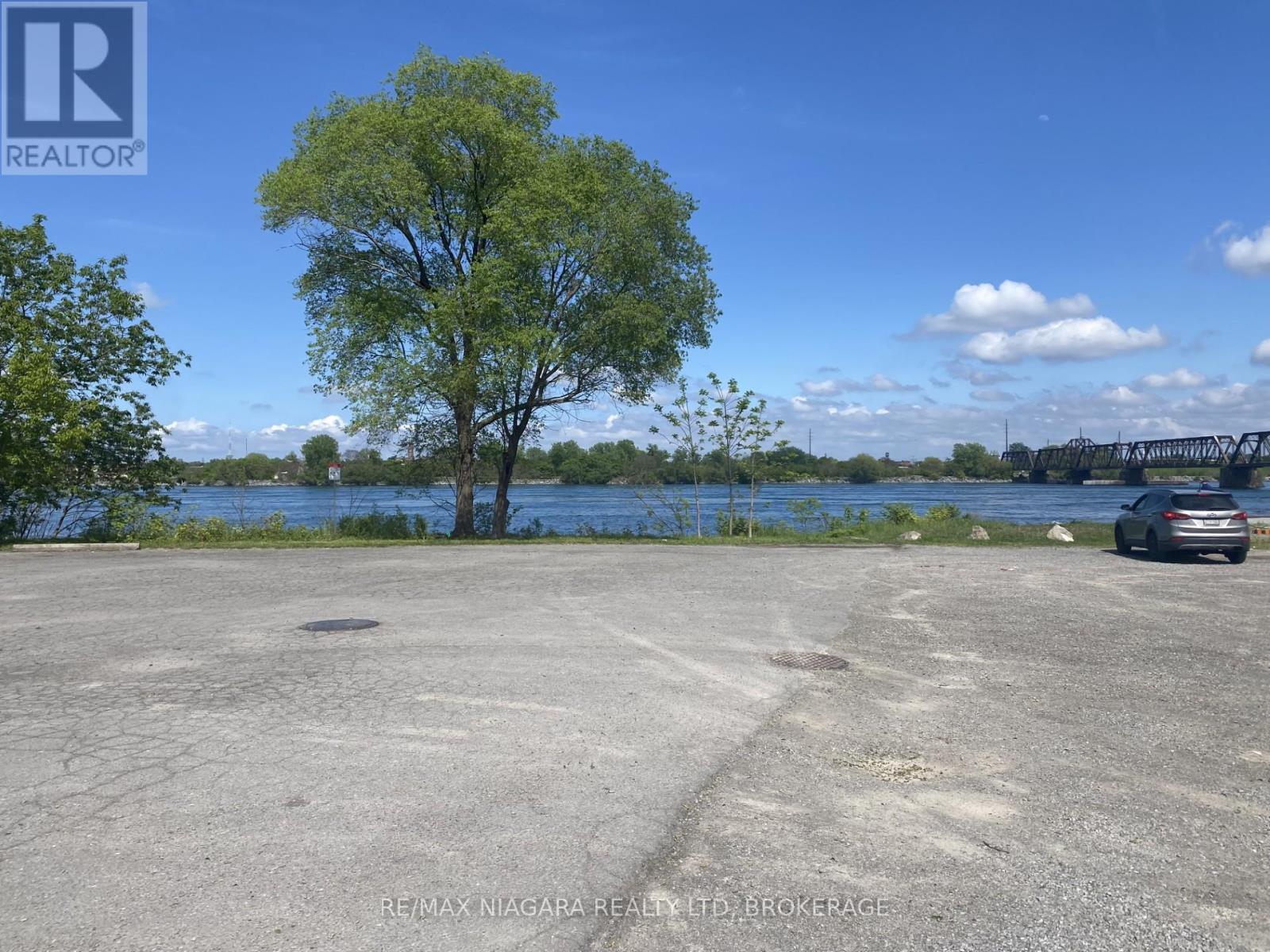 2 - 23 Jarvis Street, Fort Erie, Ontario  L2A 2S3 - Photo 11 - X12438315