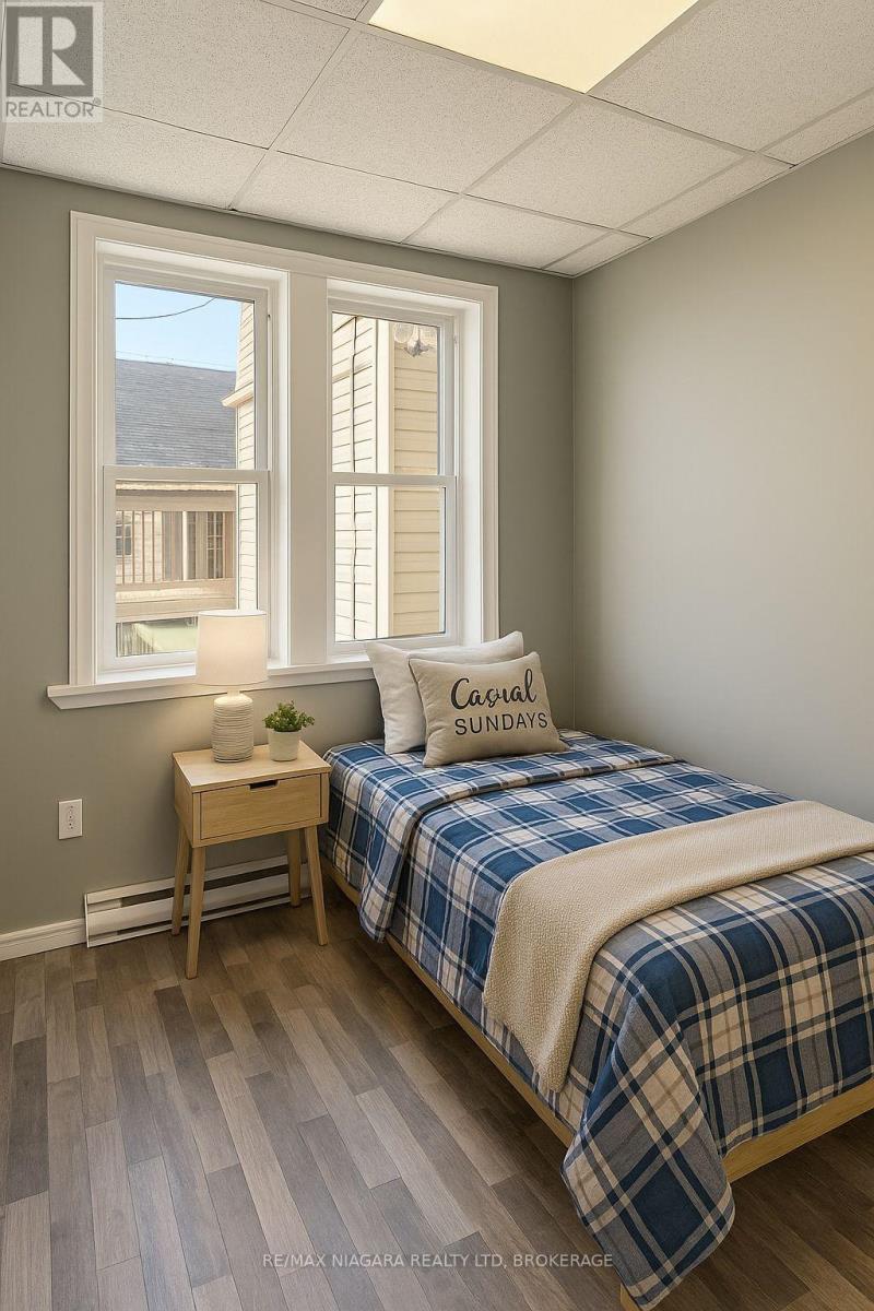 2 - 23 Jarvis Street, Fort Erie, Ontario  L2A 2S3 - Photo 7 - X12438315