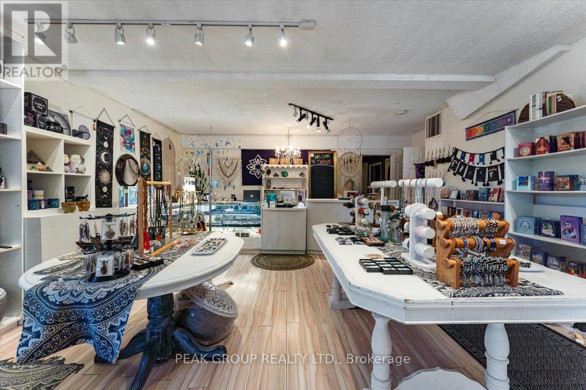 4386 Drummond Road, Niagara Falls, Ontario  L2E 6C3 - Photo 30 - X12438663