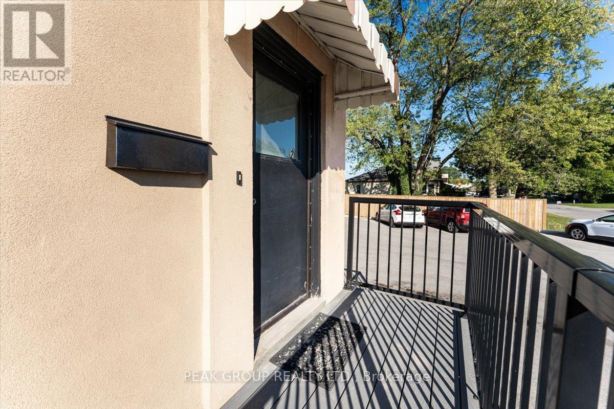 4386 Drummond Road, Niagara Falls, Ontario  L2E 6C3 - Photo 7 - X12438663