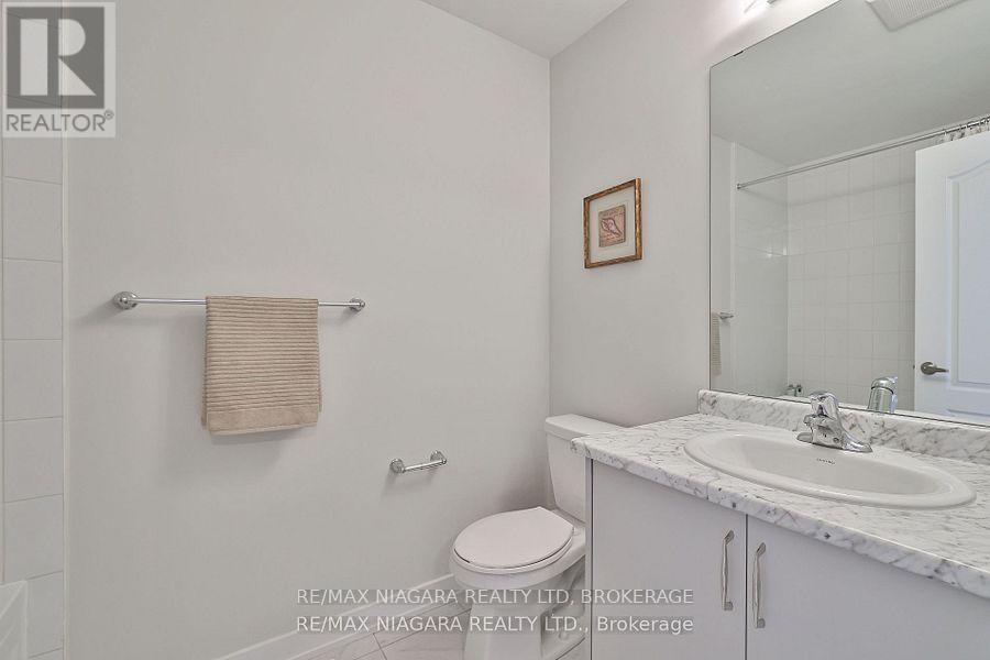 77 Keelson St, Welland, Ontario  L3B 0M4 - Photo 14 - X12438683