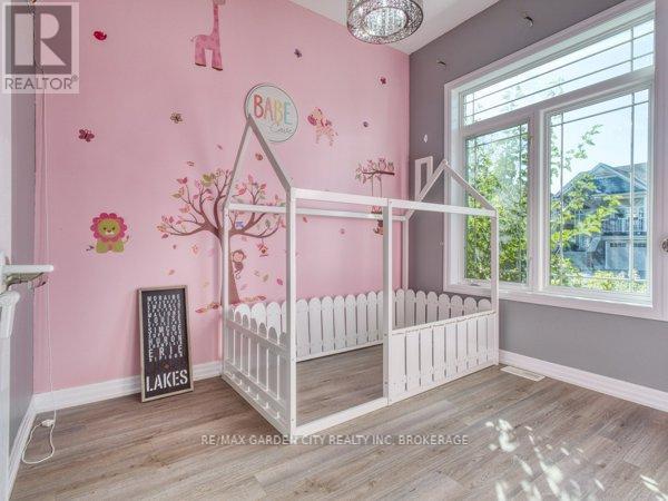 75 Cannery Drive, Niagara-On-The-Lake, Ontario  L0S 1J1 - Photo 13 - X12438987