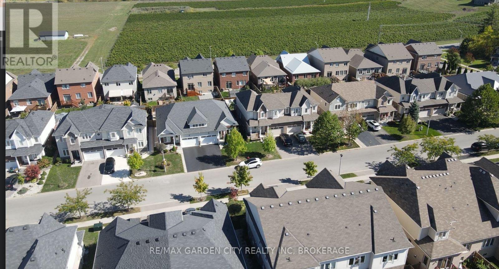 75 Cannery Drive, Niagara-On-The-Lake, Ontario  L0S 1J1 - Photo 20 - X12438987